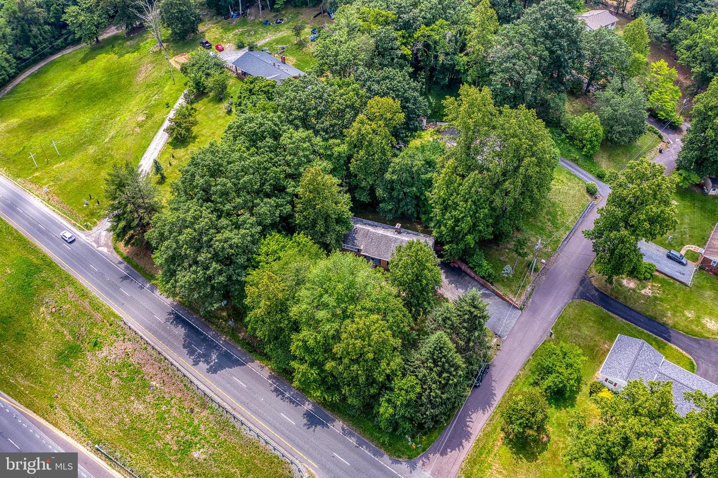 18305 FOX MOUNTAIN LN, CULPEPER, Virginia 22701, 3 Bedrooms Bedrooms, ,2 BathroomsBathrooms,Residential,For sale,18305 FOX MOUNTAIN LN,VACU2010746 MLS # VACU2010746