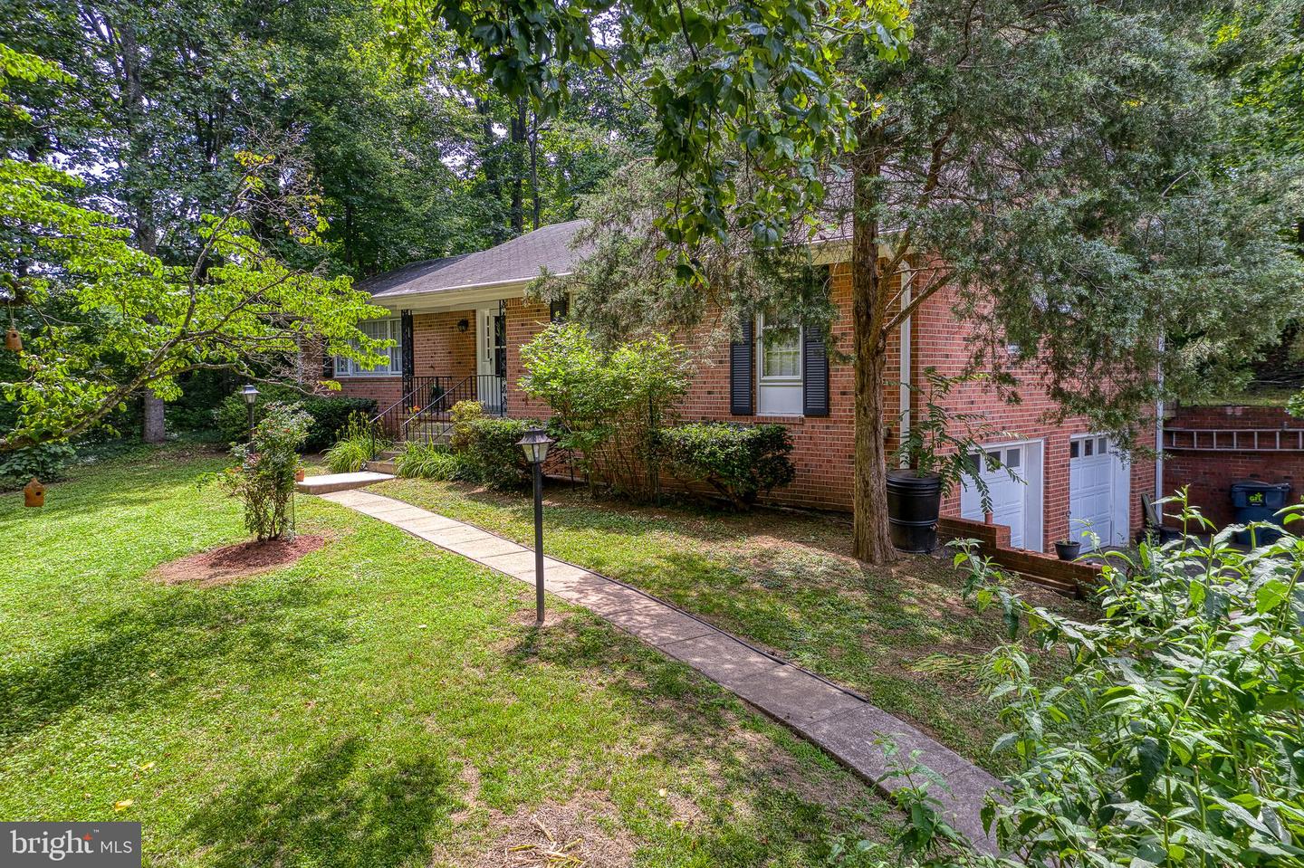 18305 FOX MOUNTAIN LN, CULPEPER, Virginia 22701, 3 Bedrooms Bedrooms, ,2 BathroomsBathrooms,Residential,For sale,18305 FOX MOUNTAIN LN,VACU2010746 MLS # VACU2010746