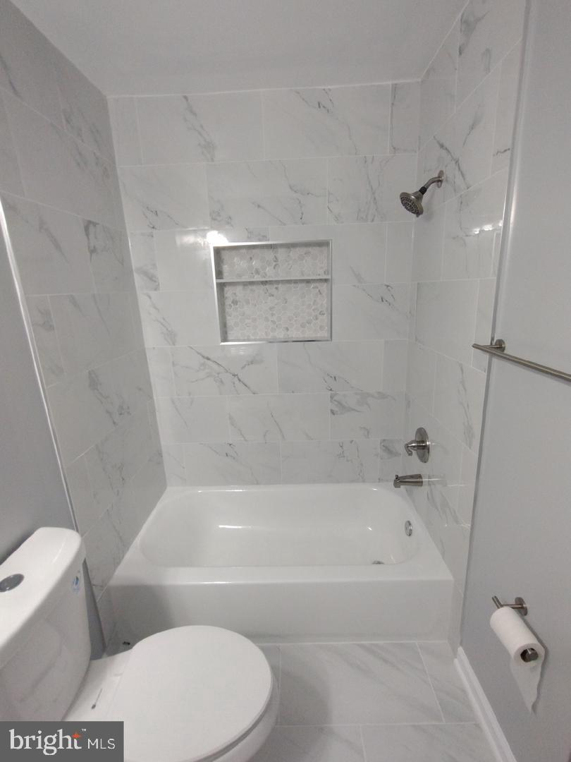 2573 PAXTON ST, WOODBRIDGE, Virginia 22192, 4 Bedrooms Bedrooms, ,2 BathroomsBathrooms,Residential,For sale,2573 PAXTON ST,VAPW2096688 MLS # VAPW2096688
