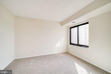 205 YOAKUM PKWY #810, ALEXANDRIA, Virginia 22304, 2 Bedrooms Bedrooms, ,1 BathroomBathrooms,Residential,For sale,205 YOAKUM PKWY #810,VAAX2046332 MLS # VAAX2046332