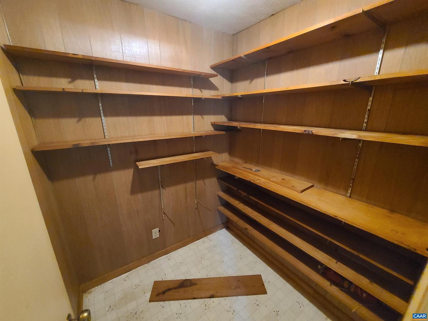 10307 SPOTSWOOD TRL, STANARDSVILLE, Virginia 22973, 3 Bedrooms Bedrooms, ,2 BathroomsBathrooms,Residential,For sale,10307 SPOTSWOOD TRL,665565 MLS # 665565
