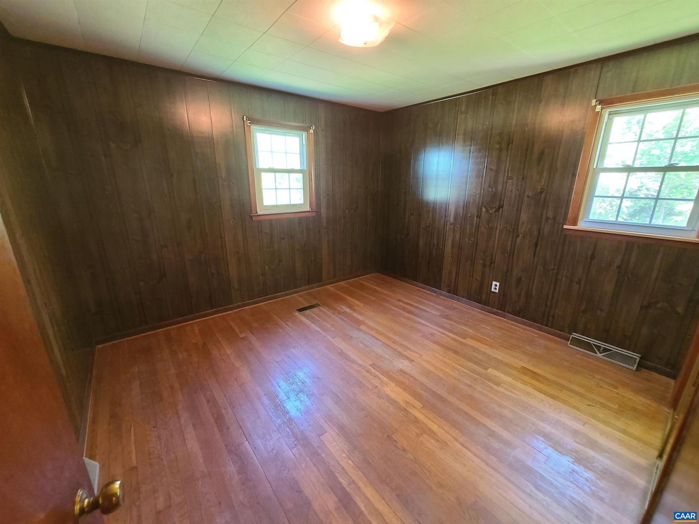 10307 SPOTSWOOD TRL, STANARDSVILLE, Virginia 22973, 3 Bedrooms Bedrooms, ,2 BathroomsBathrooms,Residential,For sale,10307 SPOTSWOOD TRL,665565 MLS # 665565