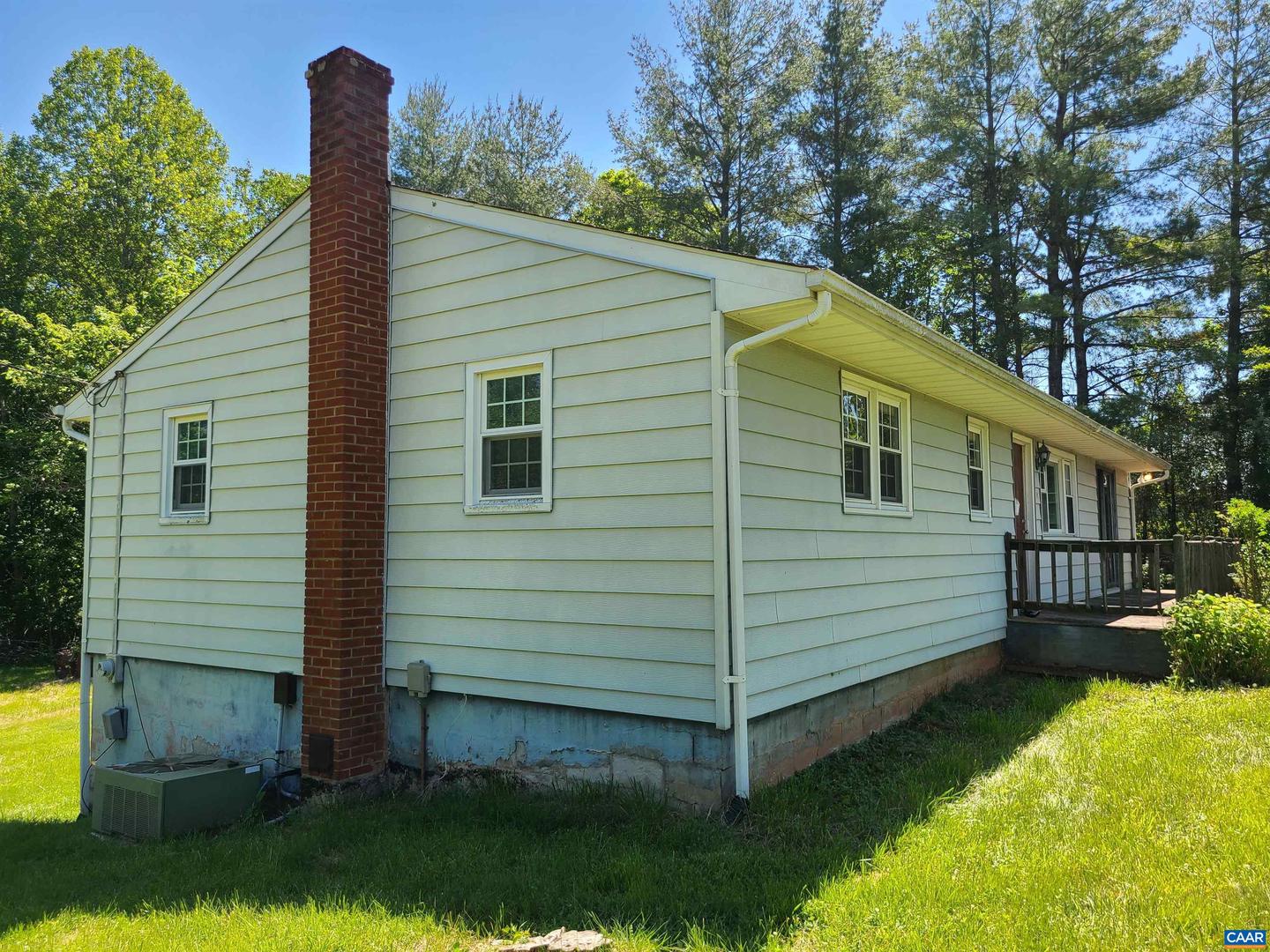 10307 SPOTSWOOD TRL, STANARDSVILLE, Virginia 22973, 3 Bedrooms Bedrooms, ,2 BathroomsBathrooms,Residential,For sale,10307 SPOTSWOOD TRL,665565 MLS # 665565