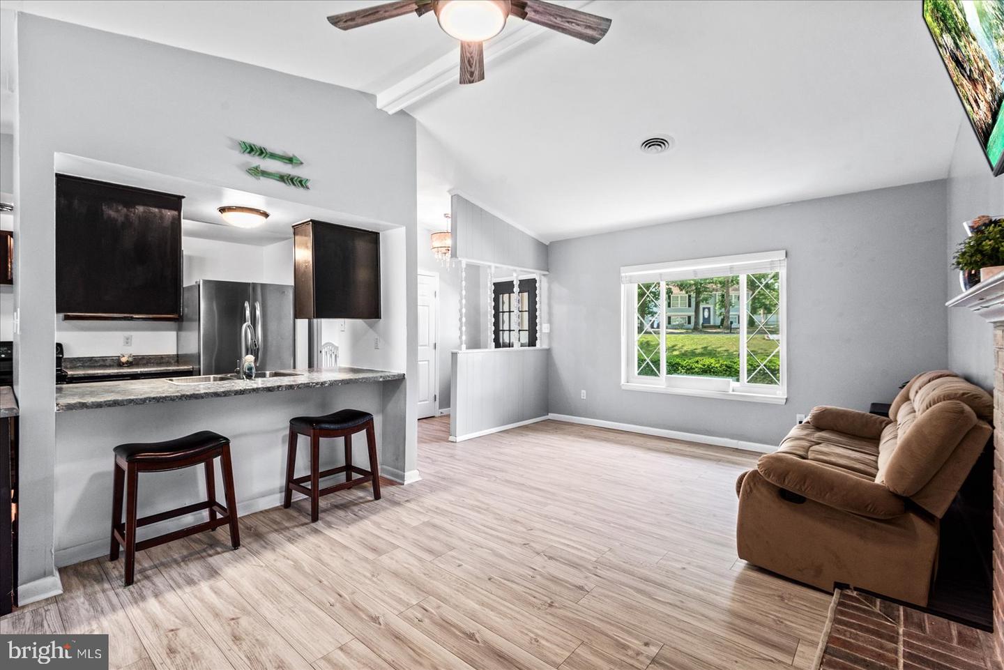 7300 SUMMERTREE DR, NORTH CHESTERFIELD, Virginia 23224, 3 Bedrooms Bedrooms, ,2 BathroomsBathrooms,Residential,For sale,7300 SUMMERTREE DR,VACF2001180 MLS # VACF2001180