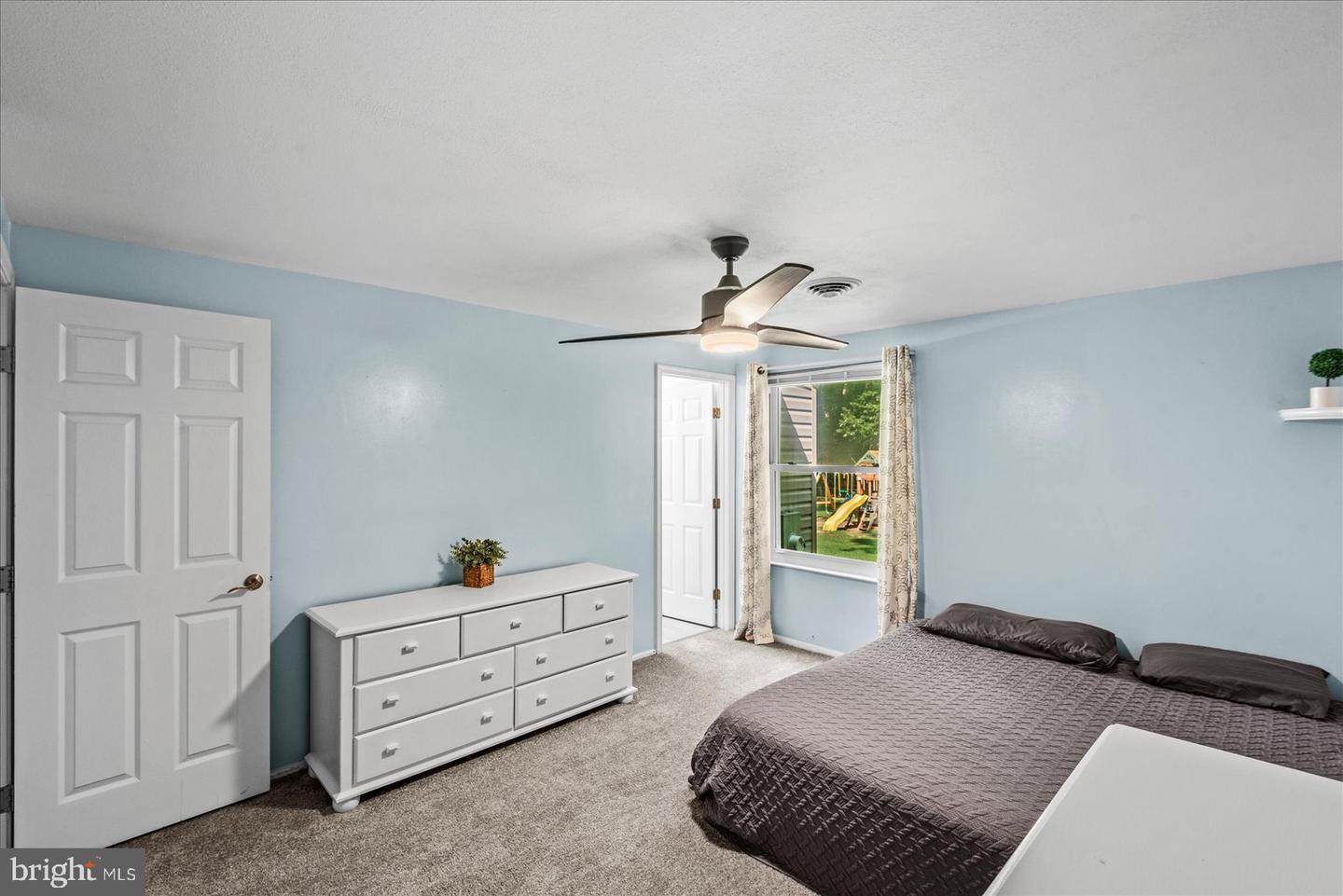 7300 SUMMERTREE DR, NORTH CHESTERFIELD, Virginia 23224, 3 Bedrooms Bedrooms, ,2 BathroomsBathrooms,Residential,For sale,7300 SUMMERTREE DR,VACF2001180 MLS # VACF2001180