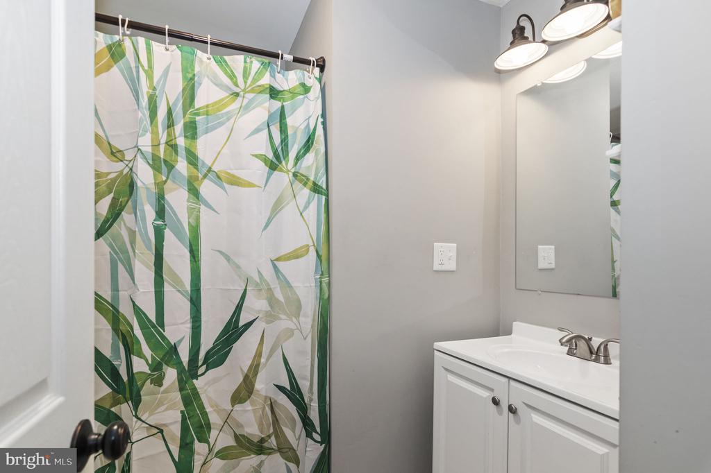 11007 MEADOWLARK LN, SPOTSYLVANIA, Virginia 22553, 3 Bedrooms Bedrooms, ,2 BathroomsBathrooms,Residential,11007 MEADOWLARK LN,VASP2030628 MLS # VASP2030628