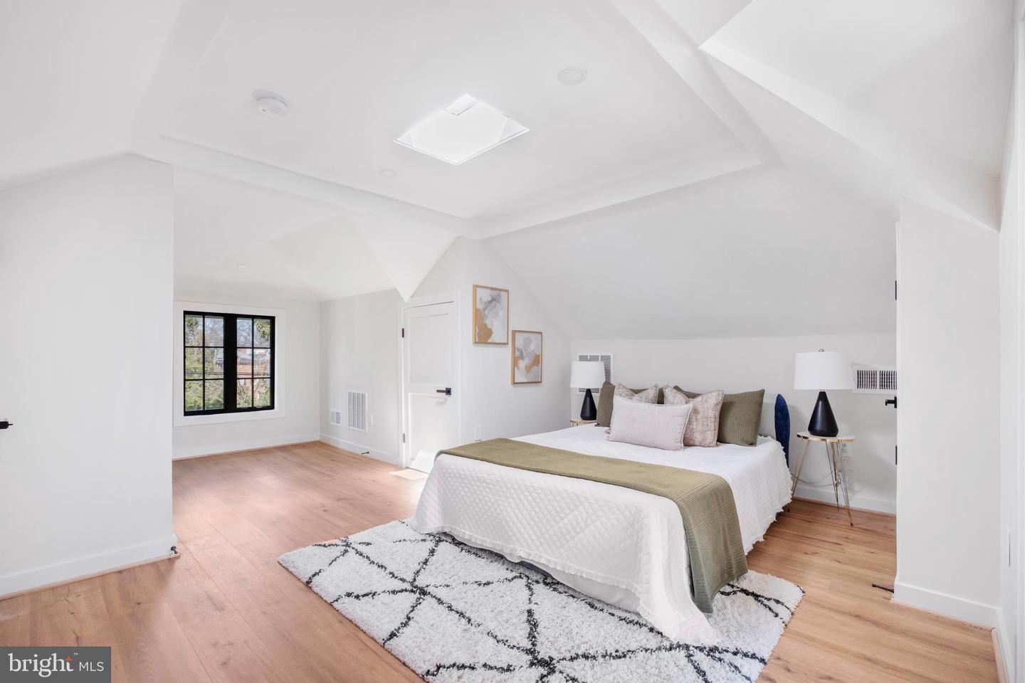 1358 MADISON ST NW, WASHINGTON, District Of Columbia 20011, 6 Bedrooms Bedrooms, ,3 BathroomsBathrooms,Residential,For sale,1358 MADISON ST NW,DCDC2191586 MLS # DCDC2191586
