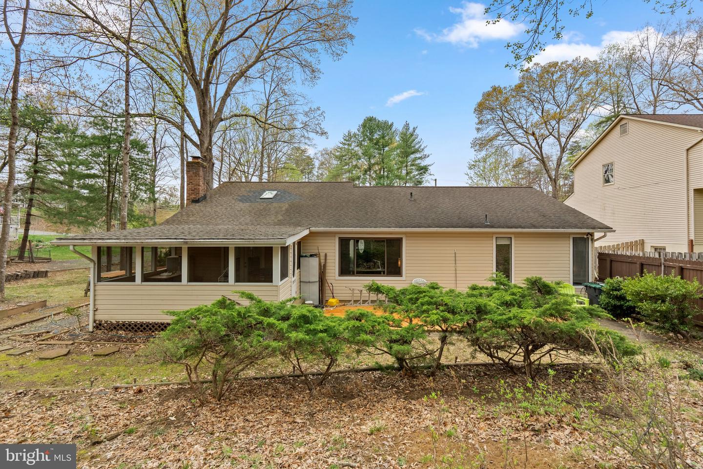 2200 HARPOON DR, STAFFORD, Virginia 22554, 3 Bedrooms Bedrooms, ,2 BathroomsBathrooms,Residential,For sale,2200 HARPOON DR,VAST2037704 MLS # VAST2037704