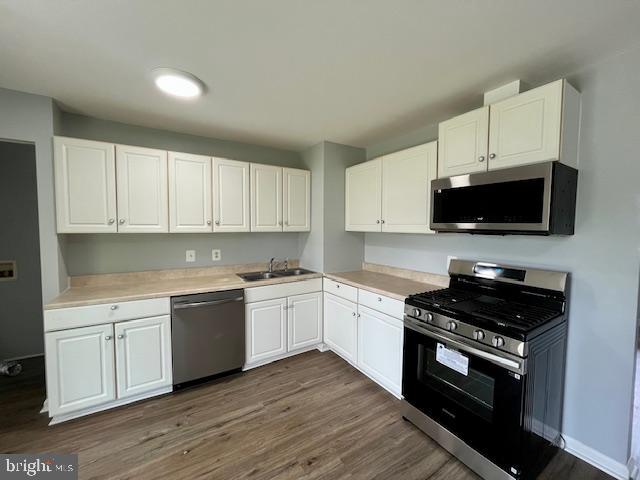 13733 GRAN DEUR DR, WOODBRIDGE, Virginia 22193, 3 Bedrooms Bedrooms, ,2 BathroomsBathrooms,Residential,For sale,13733 GRAN DEUR DR,VAPW2091840 MLS # VAPW2091840