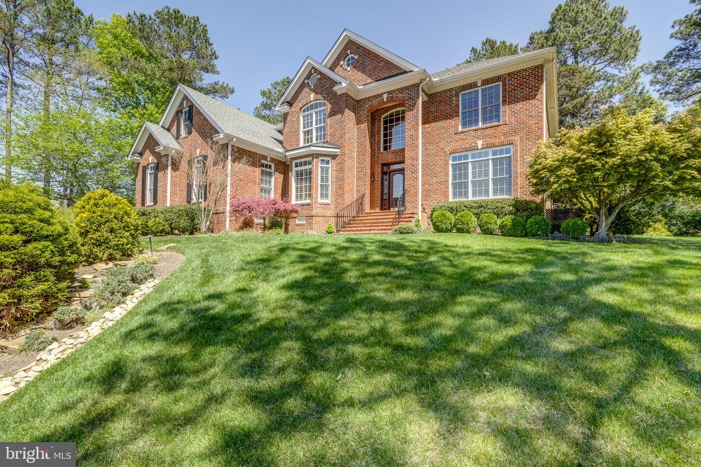 2600 MULBERRY ROW RD, MIDLOTHIAN, Virginia 23113, 5 Bedrooms Bedrooms, 10 Rooms Rooms,4 BathroomsBathrooms,Residential,For sale,2600 MULBERRY ROW RD,VACF2001102 MLS # VACF2001102