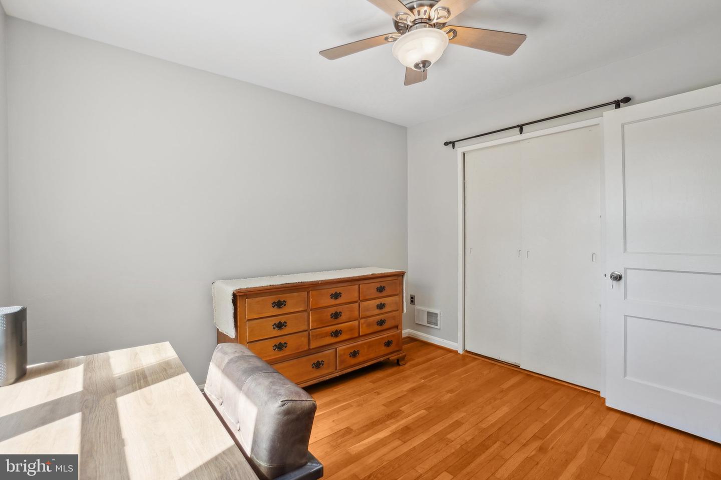 53 MOUNT VERNON AVE, ALEXANDRIA, Virginia 22301, 2 Bedrooms Bedrooms, ,1 BathroomBathrooms,Residential,For sale,53 MOUNT VERNON AVE,VAAX2045196 MLS # VAAX2045196