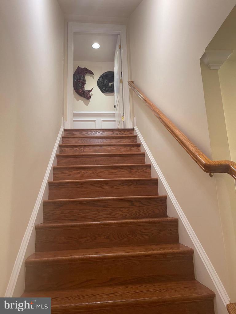 4113 WOODLAND RD, ANNANDALE, Virginia 22003, 6 Bedrooms Bedrooms, ,6 BathroomsBathrooms,Residential,For sale,4113 WOODLAND RD,VAFX2241884 MLS # VAFX2241884