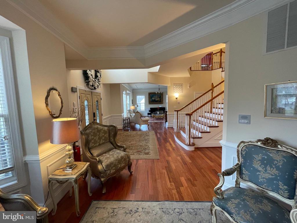 4113 WOODLAND RD, ANNANDALE, Virginia 22003, 6 Bedrooms Bedrooms, ,6 BathroomsBathrooms,Residential,For sale,4113 WOODLAND RD,VAFX2241884 MLS # VAFX2241884