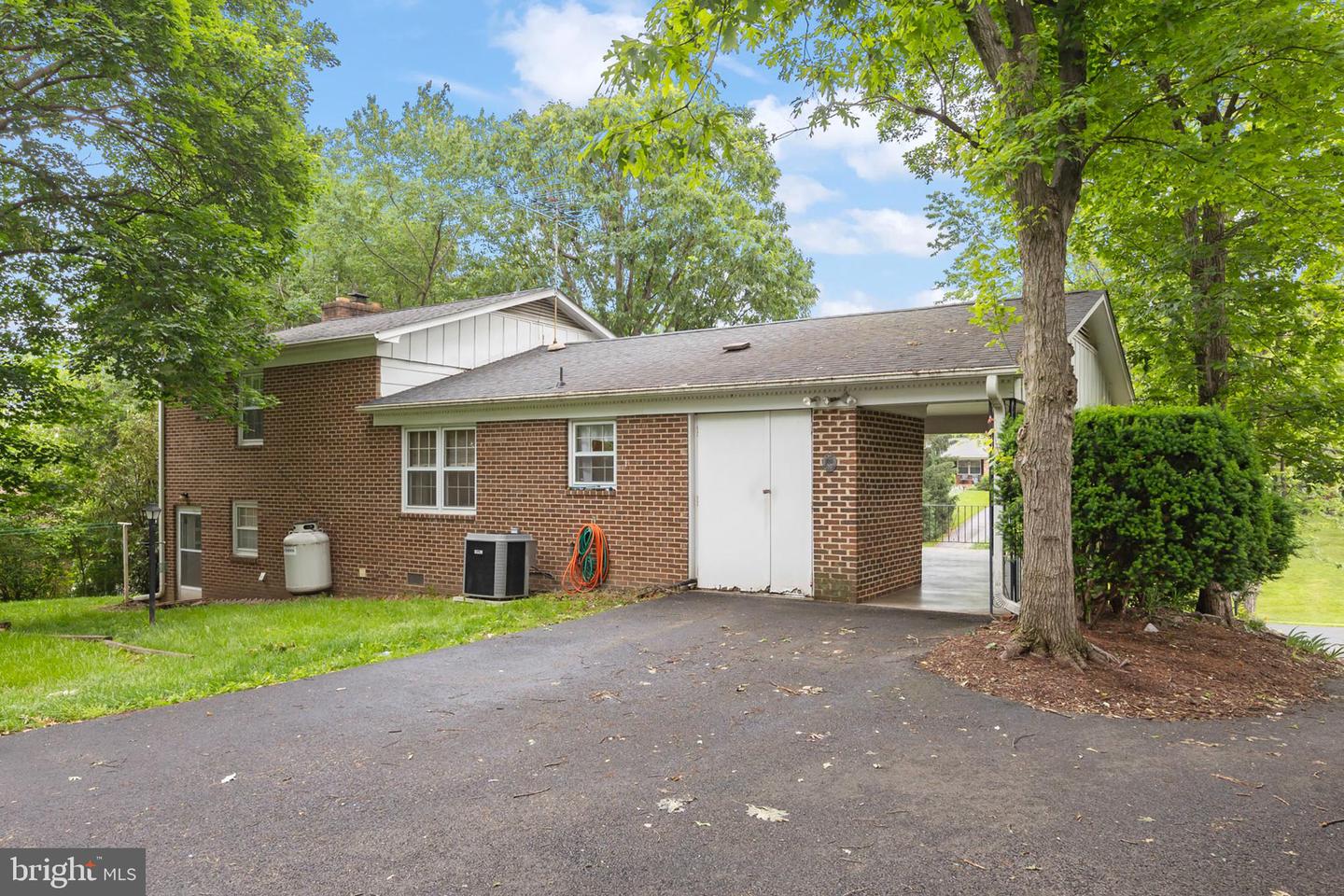113 MIMOSA DR, STEPHENS CITY, Virginia 22655, 3 Bedrooms Bedrooms, ,2 BathroomsBathrooms,Residential,For sale,113 MIMOSA DR,VAFV2034356 MLS # VAFV2034356
