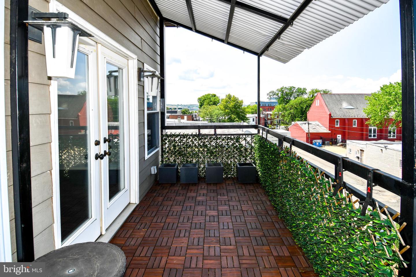 719 12TH ST SE #3, WASHINGTON, District Of Columbia 20003, 2 Bedrooms Bedrooms, ,3 BathroomsBathrooms,Residential,For sale,719 12TH ST SE #3,DCDC2204048 MLS # DCDC2204048