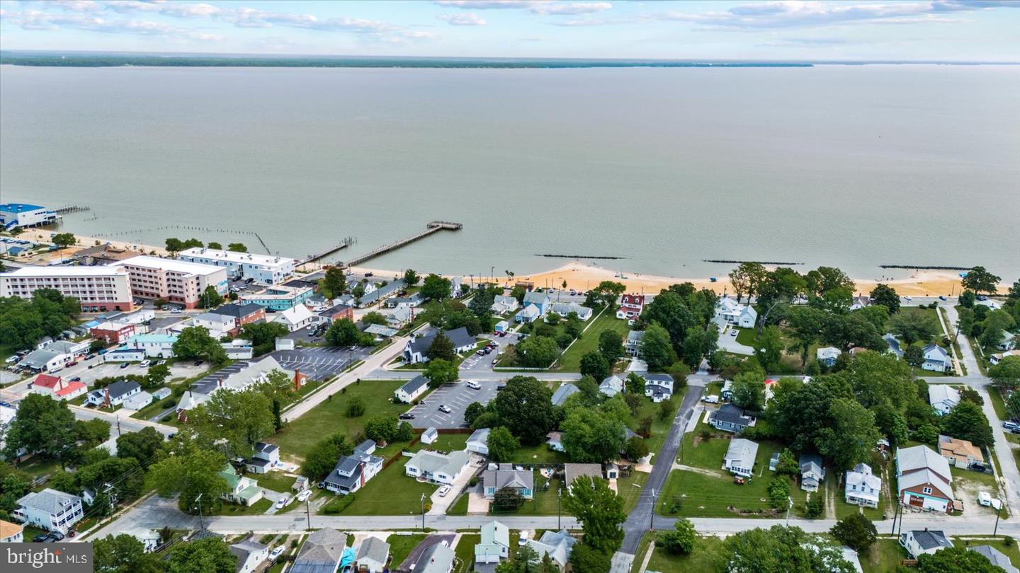 24 BANCROFT AVE., COLONIAL BEACH, Virginia 22443, 3 Bedrooms Bedrooms, ,2 BathroomsBathrooms,Residential,For sale,24 BANCROFT AVE.,VAWE2009046 MLS # VAWE2009046