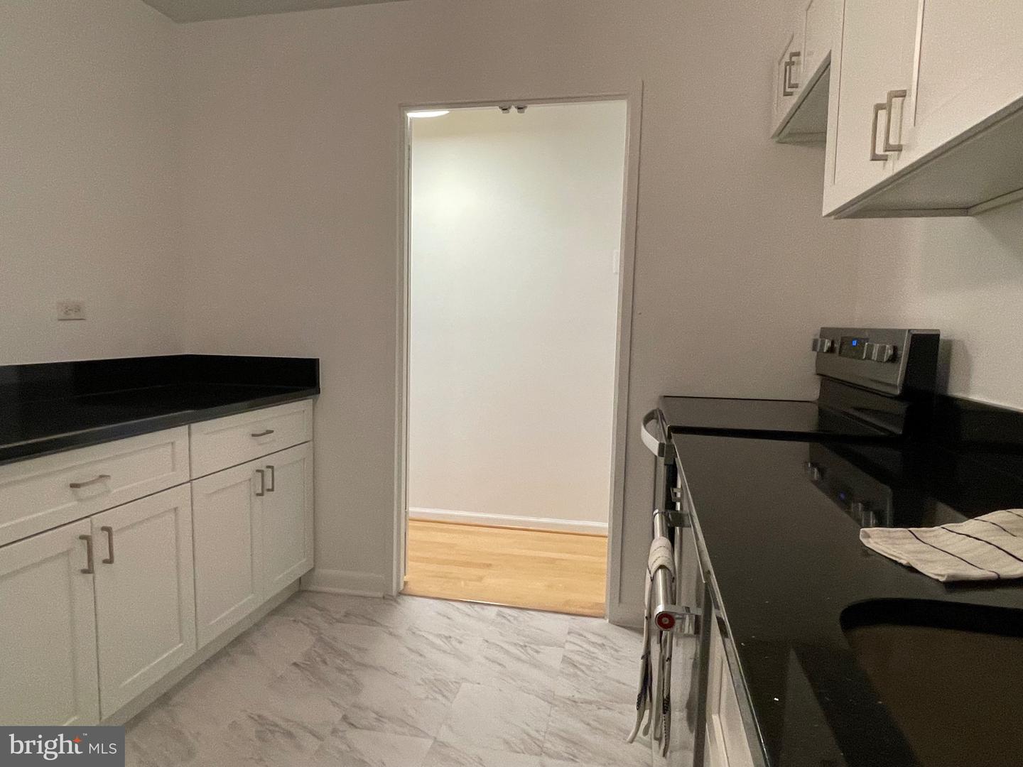 700 7TH ST SW #403, WASHINGTON, District Of Columbia 20024, 2 Bedrooms Bedrooms, ,1 BathroomBathrooms,Residential,For sale,700 7TH ST SW #403,DCDC2204442 MLS # DCDC2204442