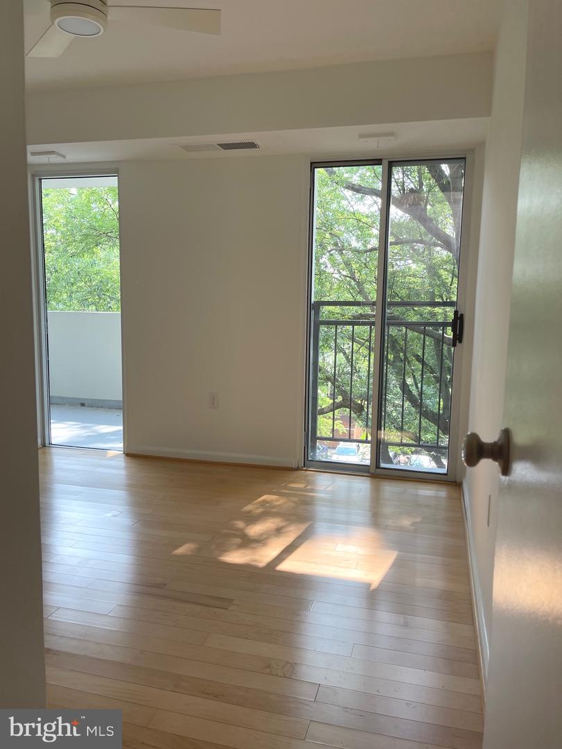 700 7TH ST SW #403, WASHINGTON, District Of Columbia 20024, 2 Bedrooms Bedrooms, ,1 BathroomBathrooms,Residential,For sale,700 7TH ST SW #403,DCDC2204442 MLS # DCDC2204442