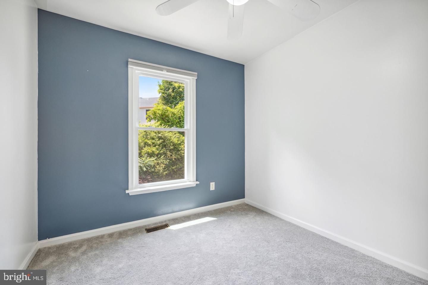 104 ROLLING HILL CT, STAFFORD, Virginia 22554, 3 Bedrooms Bedrooms, ,2 BathroomsBathrooms,Residential,For sale,104 ROLLING HILL CT,VAST2039606 MLS # VAST2039606