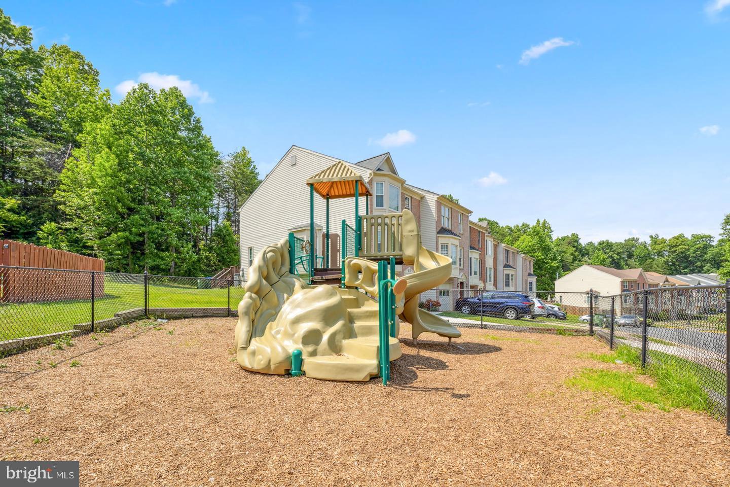 104 ROLLING HILL CT, STAFFORD, Virginia 22554, 3 Bedrooms Bedrooms, ,2 BathroomsBathrooms,Residential,For sale,104 ROLLING HILL CT,VAST2039606 MLS # VAST2039606