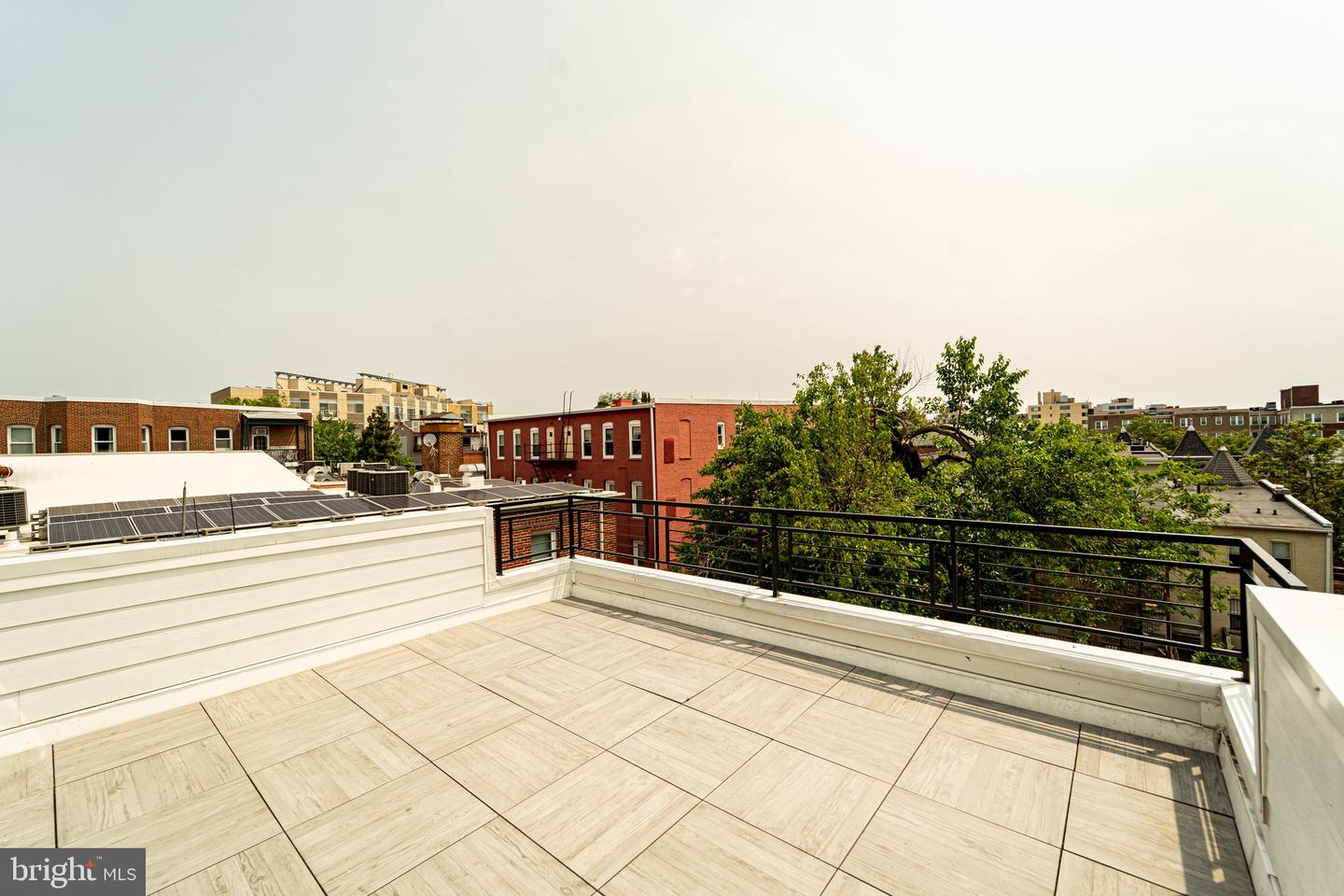2517 ONTARIO RD NW #PH8, WASHINGTON, District Of Columbia 20009, 2 Bedrooms Bedrooms, ,2 BathroomsBathrooms,Residential,For sale,2517 ONTARIO RD NW #PH8,DCDC2204896 MLS # DCDC2204896