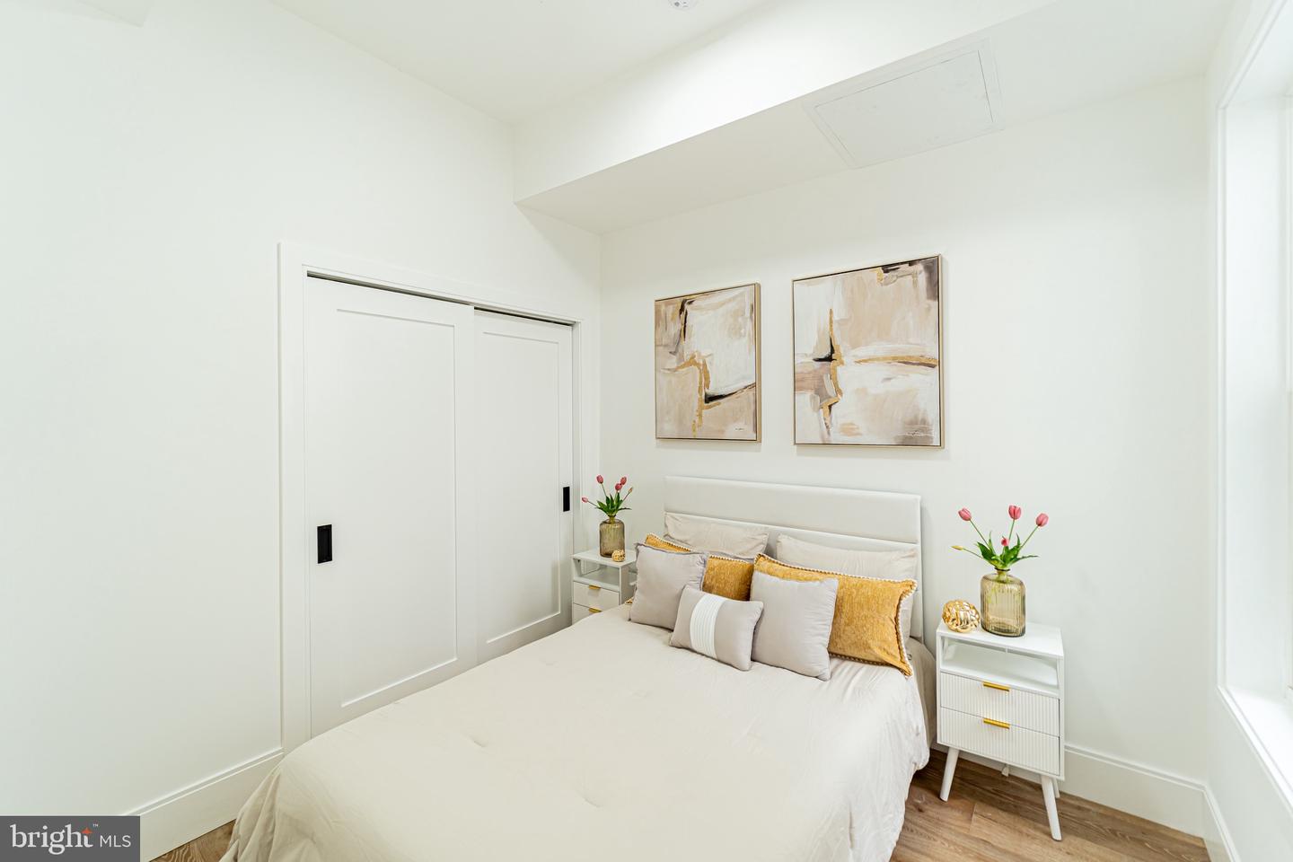 2517 ONTARIO RD NW #PH8, WASHINGTON, District Of Columbia 20009, 2 Bedrooms Bedrooms, ,2 BathroomsBathrooms,Residential,For sale,2517 ONTARIO RD NW #PH8,DCDC2204896 MLS # DCDC2204896