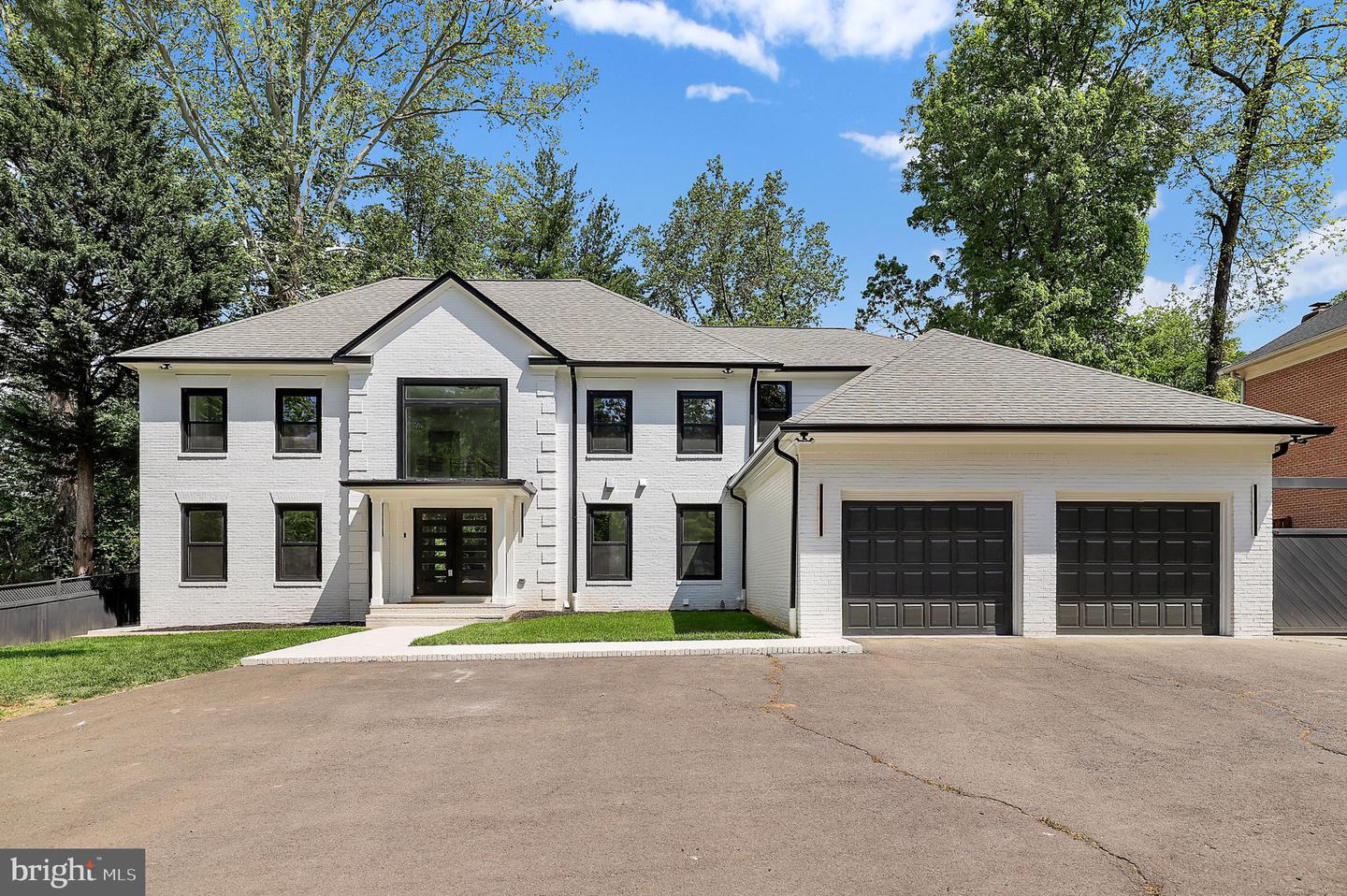 7332 OLD DOMINION DR, MCLEAN, Virginia 22101, 5 Bedrooms Bedrooms, ,6 BathroomsBathrooms,Residential,For sale,7332 OLD DOMINION DR,VAFX2246524 MLS # VAFX2246524