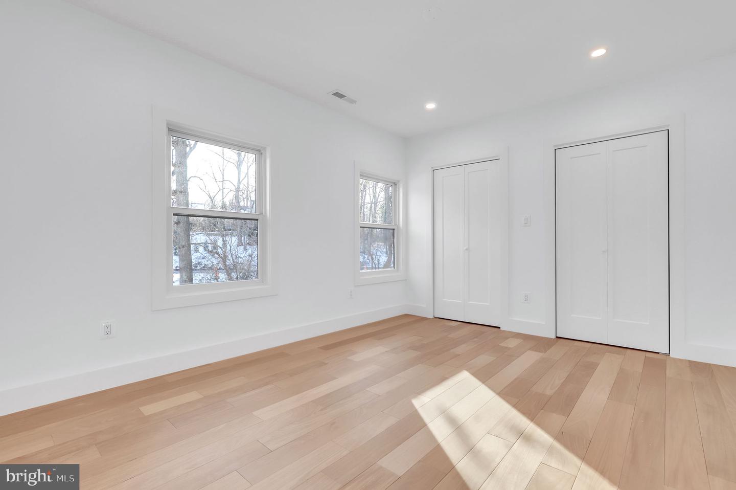 7332 OLD DOMINION DR, MCLEAN, Virginia 22101, 5 Bedrooms Bedrooms, ,6 BathroomsBathrooms,Residential,For sale,7332 OLD DOMINION DR,VAFX2246524 MLS # VAFX2246524