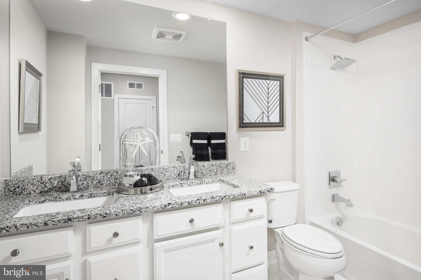 43790 METRO TERRACE ##A, ASHBURN, Virginia 20147, 3 Bedrooms Bedrooms, ,2 BathroomsBathrooms,Residential,For sale,43790 METRO TERRACE ##A,VALO2099154 MLS # VALO2099154