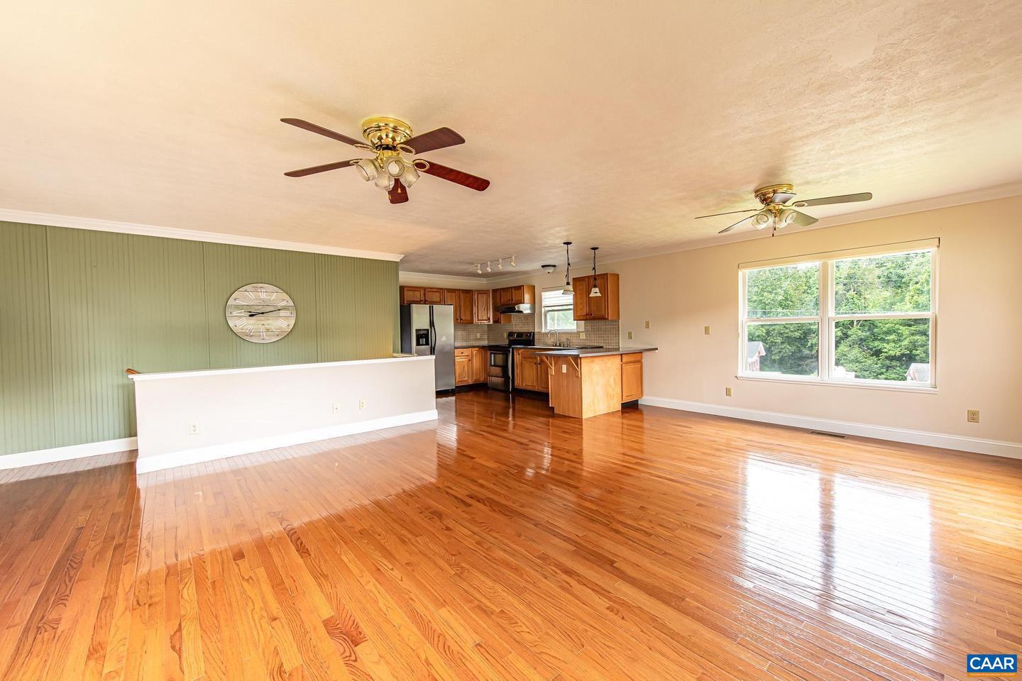 516 S LAKESHORE DR, LOUISA, Virginia 23093, 4 Bedrooms Bedrooms, ,2 BathroomsBathrooms,Residential,For sale,516 S LAKESHORE DR,665568 MLS # 665568