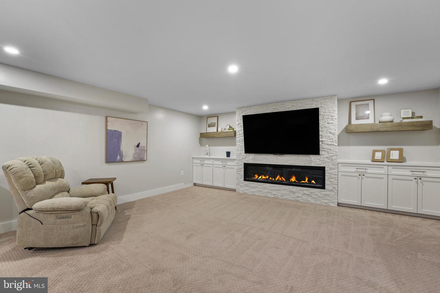 7345 IRON BIT DR, WARRENTON, Virginia 20186, 6 Bedrooms Bedrooms, ,4 BathroomsBathrooms,Residential,For sale,7345 IRON BIT DR,VAFQ2016154 MLS # VAFQ2016154