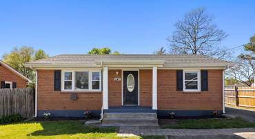 247 WALTON ST, STRASBURG, Virginia 22657, 3 Bedrooms Bedrooms, ,2 BathroomsBathrooms,Residential,For sale,247 WALTON ST,VASH2011254 MLS # VASH2011254