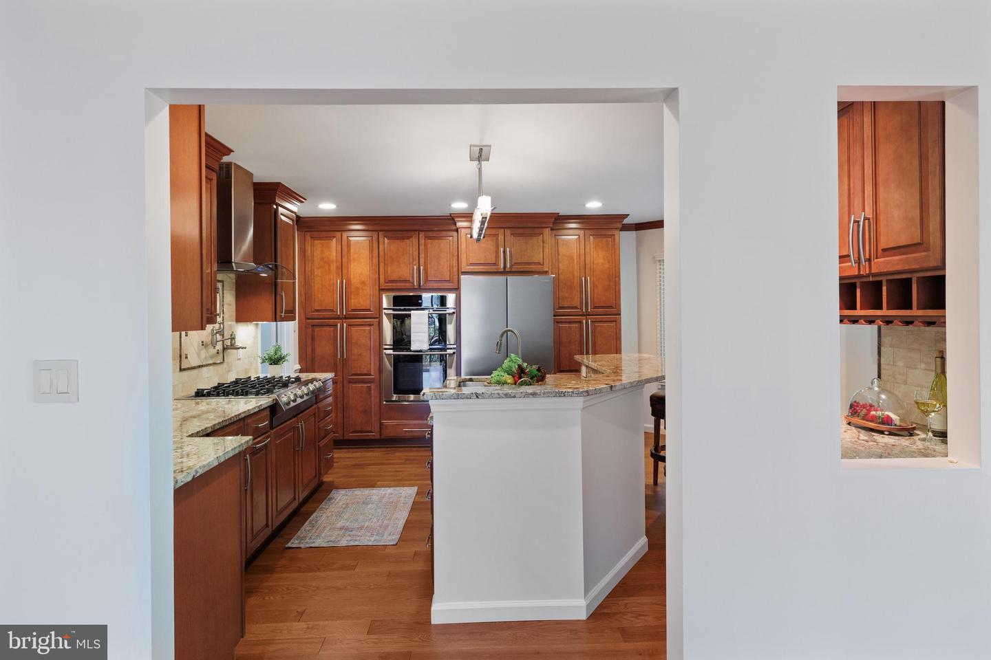8924 CROSS CHASE CIR, LORTON, Virginia 22079, 4 Bedrooms Bedrooms, ,4 BathroomsBathrooms,Residential,For sale,8924 CROSS CHASE CIR,VAFX2243184 MLS # VAFX2243184