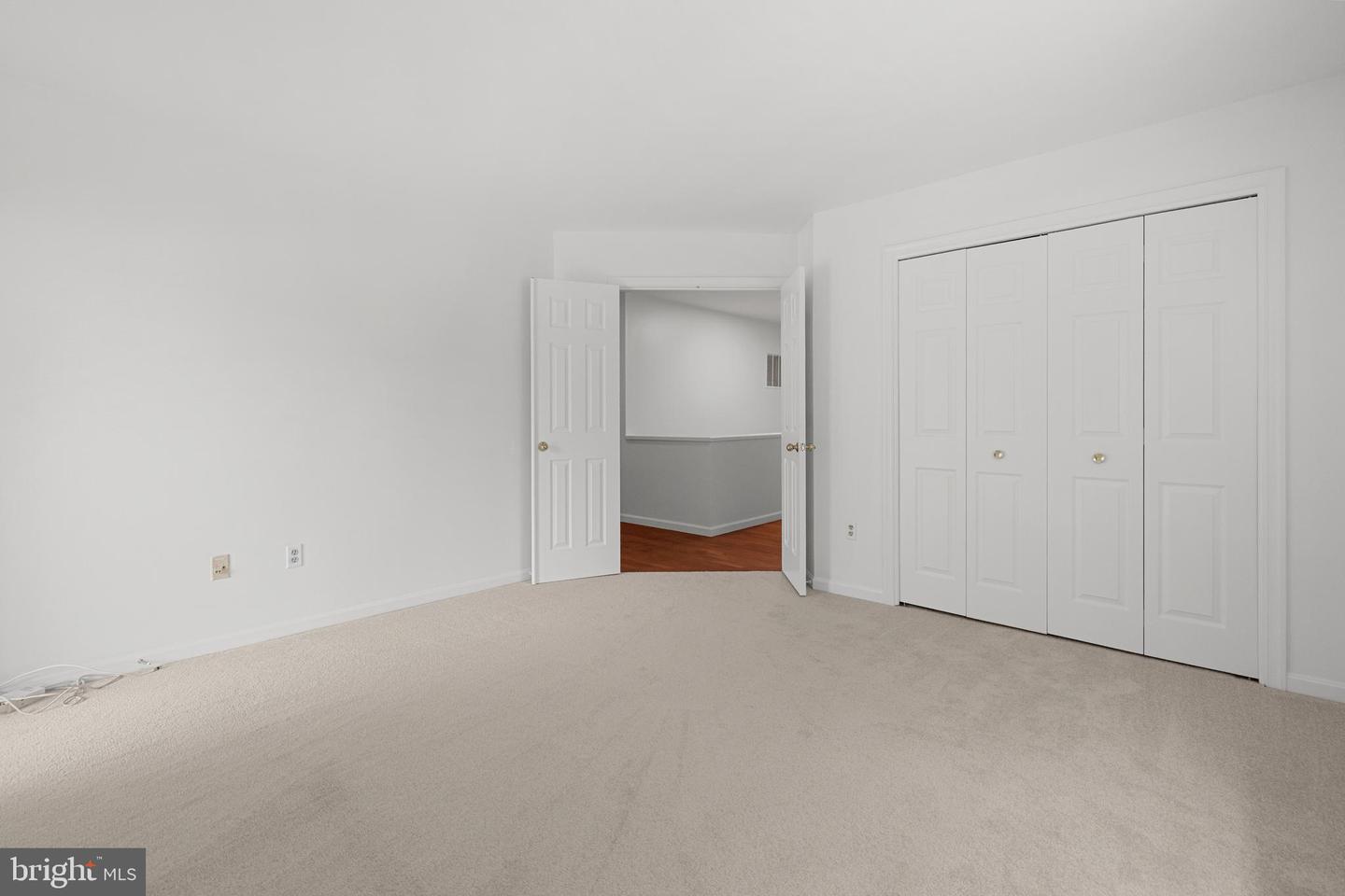 8924 CROSS CHASE CIR, LORTON, Virginia 22079, 4 Bedrooms Bedrooms, ,4 BathroomsBathrooms,Residential,For sale,8924 CROSS CHASE CIR,VAFX2243184 MLS # VAFX2243184