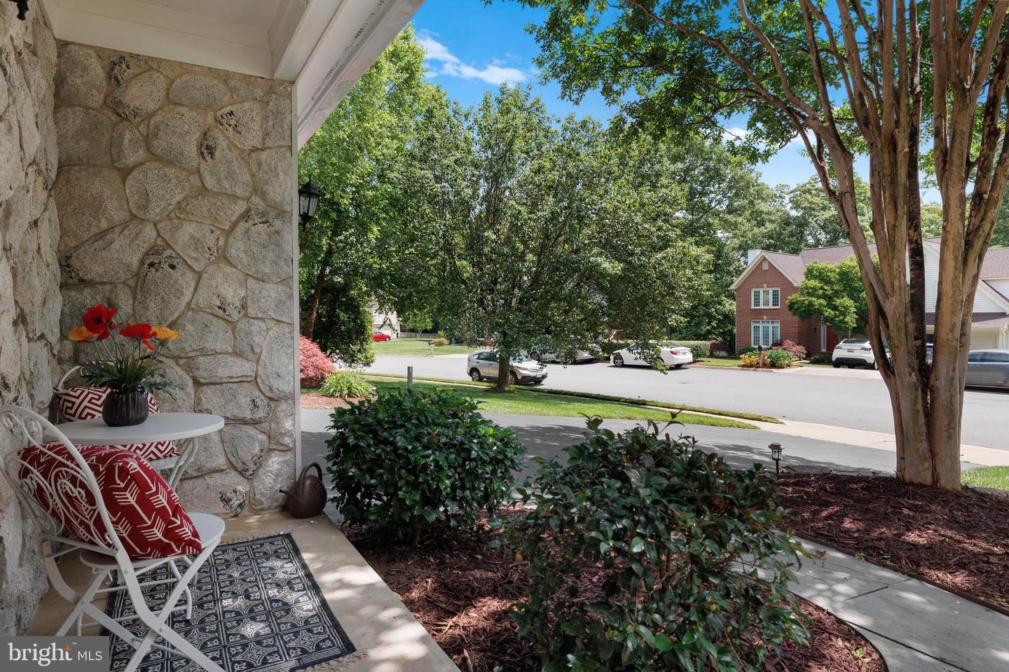 8924 CROSS CHASE CIR, LORTON, Virginia 22079, 4 Bedrooms Bedrooms, ,4 BathroomsBathrooms,Residential,For sale,8924 CROSS CHASE CIR,VAFX2243184 MLS # VAFX2243184