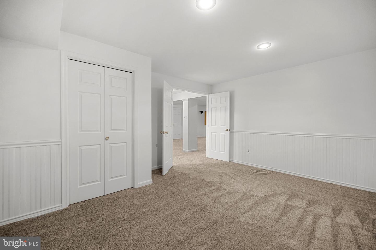 8924 CROSS CHASE CIR, LORTON, Virginia 22079, 4 Bedrooms Bedrooms, ,4 BathroomsBathrooms,Residential,For sale,8924 CROSS CHASE CIR,VAFX2243184 MLS # VAFX2243184