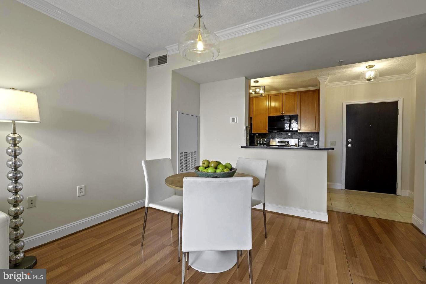 851 N GLEBE RD #1103, ARLINGTON, Virginia 22203, 1 Bedroom Bedrooms, ,1 BathroomBathrooms,Residential,For sale,851 N GLEBE RD #1103,VAAR2058614 MLS # VAAR2058614