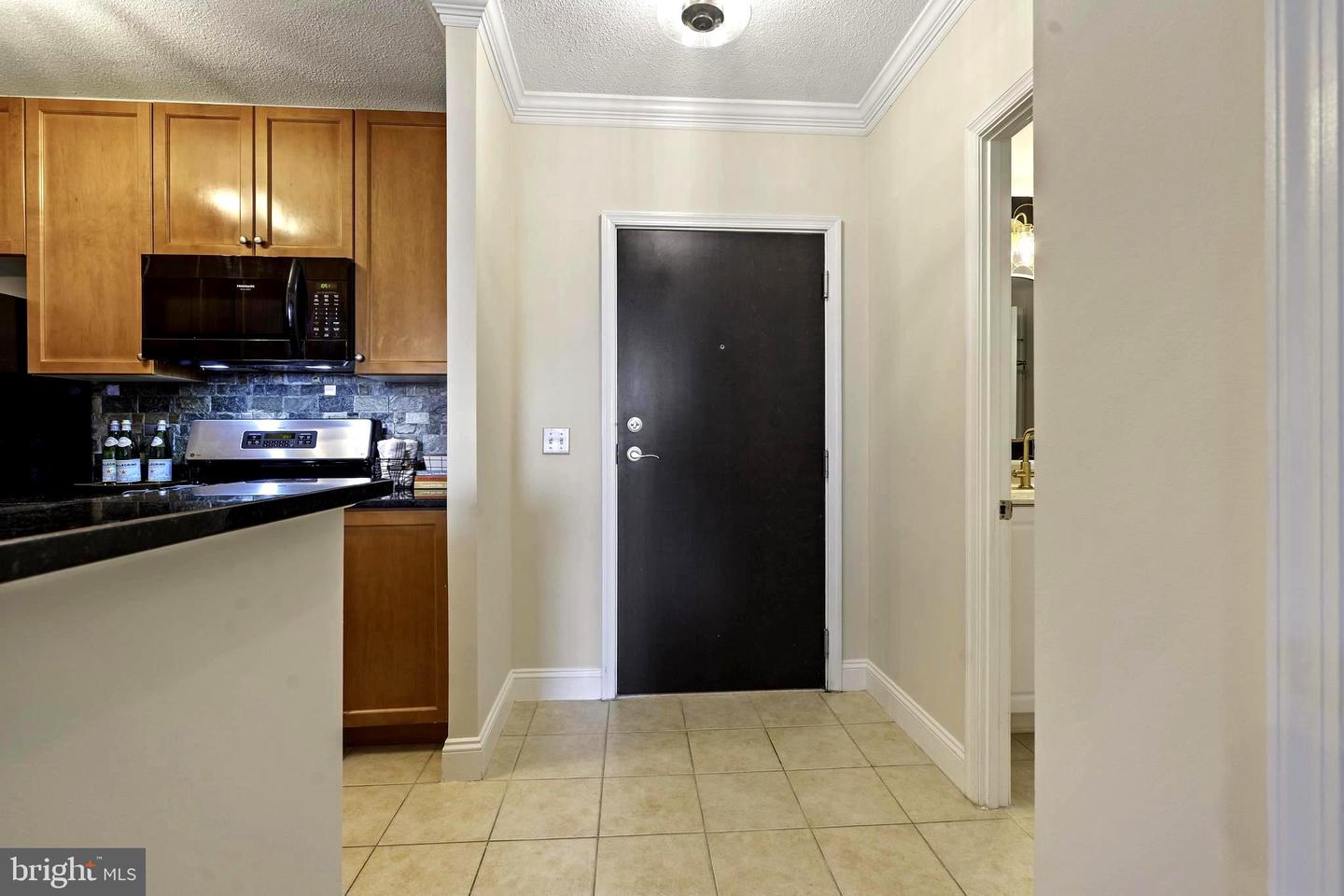 851 N GLEBE RD #1103, ARLINGTON, Virginia 22203, 1 Bedroom Bedrooms, ,1 BathroomBathrooms,Residential,For sale,851 N GLEBE RD #1103,VAAR2058614 MLS # VAAR2058614