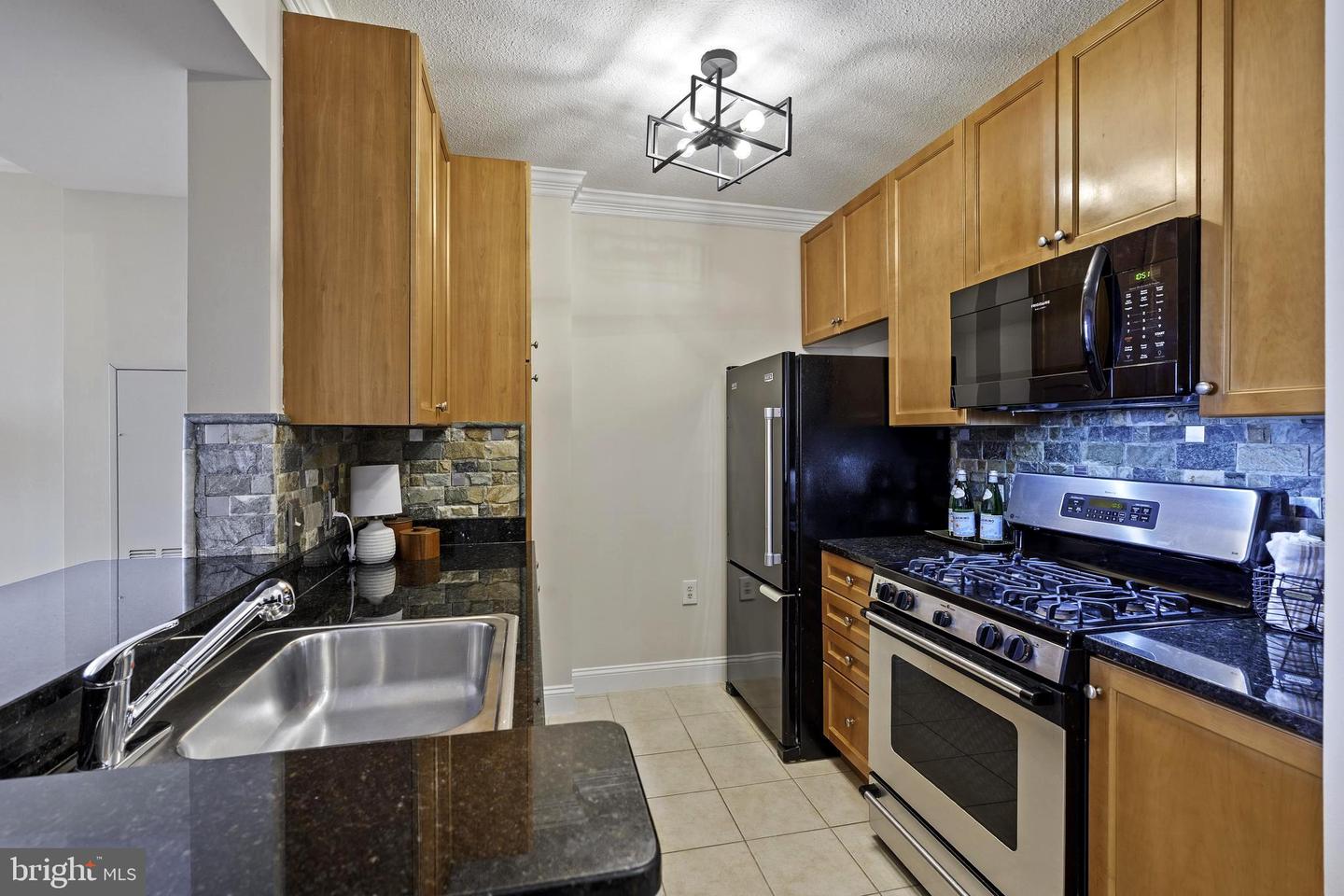 851 N GLEBE RD #1103, ARLINGTON, Virginia 22203, 1 Bedroom Bedrooms, ,1 BathroomBathrooms,Residential,For sale,851 N GLEBE RD #1103,VAAR2058614 MLS # VAAR2058614