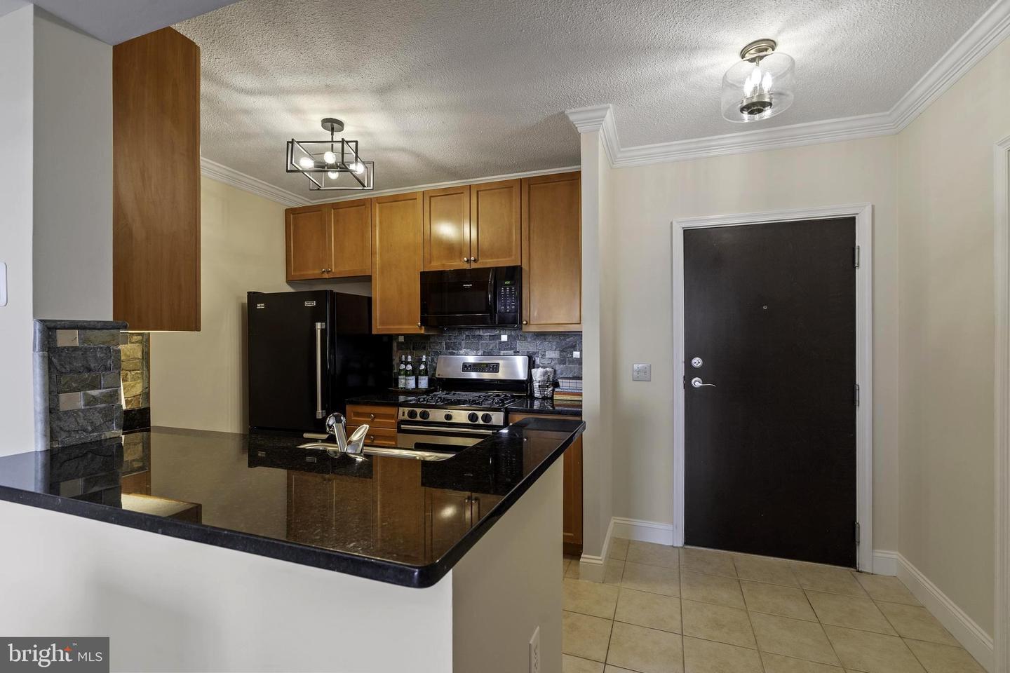 851 N GLEBE RD #1103, ARLINGTON, Virginia 22203, 1 Bedroom Bedrooms, ,1 BathroomBathrooms,Residential,For sale,851 N GLEBE RD #1103,VAAR2058614 MLS # VAAR2058614