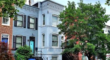 712 4TH ST SE, WASHINGTON, District Of Columbia 20003, 4 Bedrooms Bedrooms, ,3 BathroomsBathrooms,Residential,For sale,712 4TH ST SE,DCDC2204876 MLS # DCDC2204876