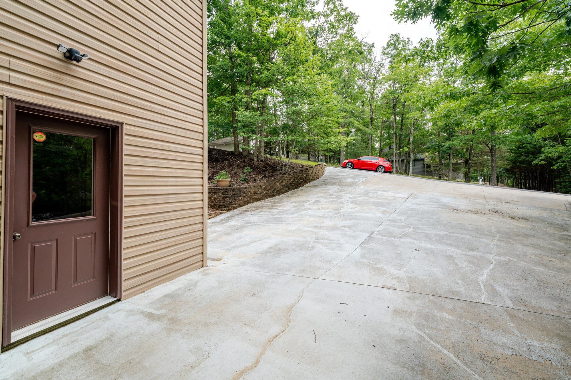 2973 LANIER LN, MCGAHEYSVILLE, Virginia 22840, 3 Bedrooms Bedrooms, ,3 BathroomsBathrooms,Residential,2973 LANIER LN,665574 MLS # 665574