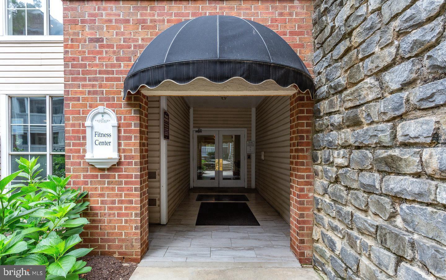 1511 LINCOLN WAY #201B, MCLEAN, Virginia 22102, 2 Bedrooms Bedrooms, ,2 BathroomsBathrooms,Residential,For sale,1511 LINCOLN WAY #201B,VAFX2246608 MLS # VAFX2246608