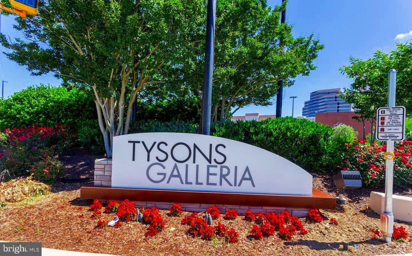 1511 LINCOLN WAY #201B, MCLEAN, Virginia 22102, 2 Bedrooms Bedrooms, ,2 BathroomsBathrooms,Residential,For sale,1511 LINCOLN WAY #201B,VAFX2246608 MLS # VAFX2246608
