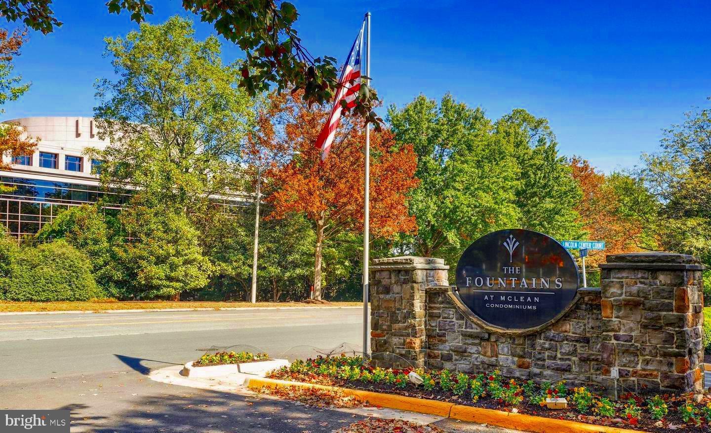 1511 LINCOLN WAY #201B, MCLEAN, Virginia 22102, 2 Bedrooms Bedrooms, ,2 BathroomsBathrooms,Residential,For sale,1511 LINCOLN WAY #201B,VAFX2246608 MLS # VAFX2246608