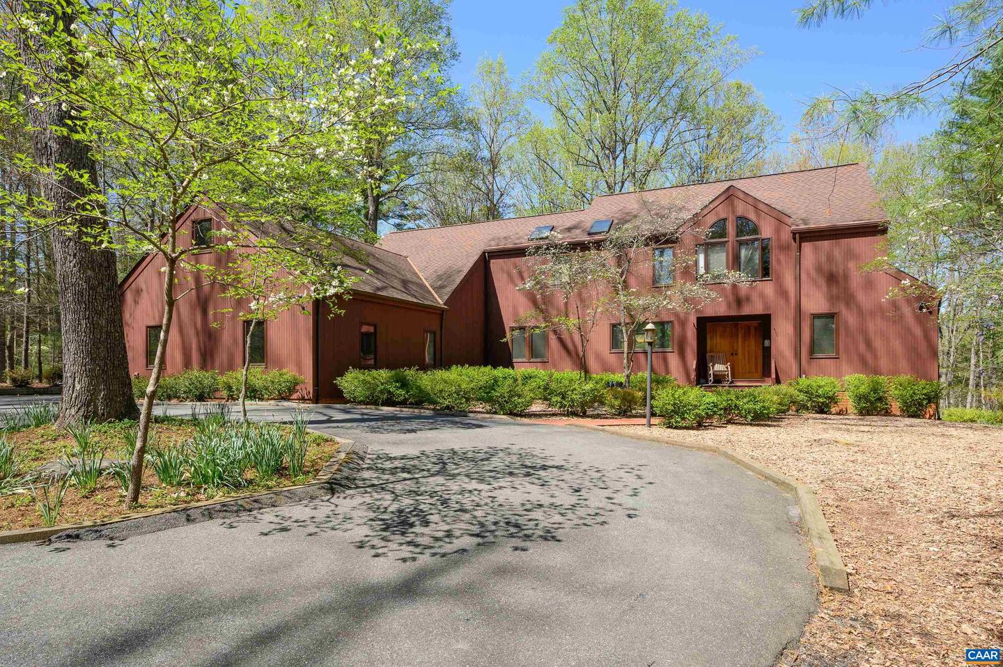 3160 WAVERLY DR, CHARLOTTESVILLE, Virginia 22940, 5 Bedrooms Bedrooms, ,6 BathroomsBathrooms,Residential,For sale,3160 WAVERLY DR,665571 MLS # 665571