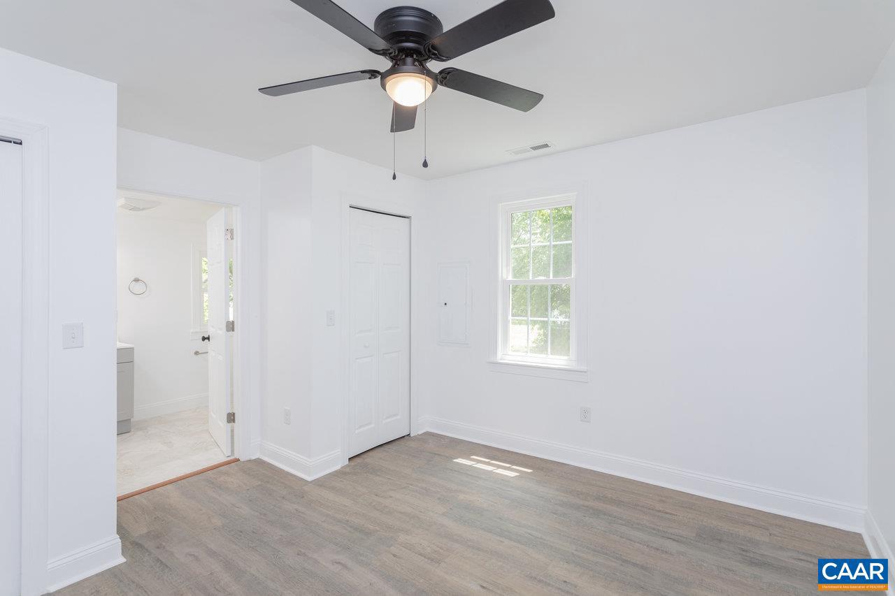 30 BEAR ST, CHURCHVILLE, Virginia 24421, 2 Bedrooms Bedrooms, ,2 BathroomsBathrooms,Residential,For sale,30 BEAR ST,665573 MLS # 665573