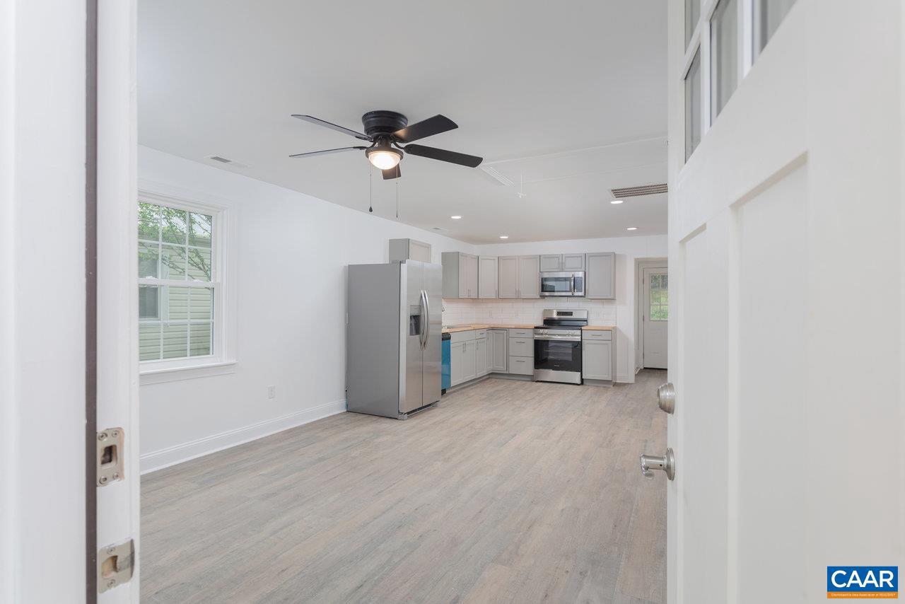 30 BEAR ST, CHURCHVILLE, Virginia 24421, 2 Bedrooms Bedrooms, ,2 BathroomsBathrooms,Residential,For sale,30 BEAR ST,665573 MLS # 665573