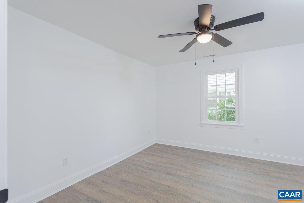 30 BEAR ST, CHURCHVILLE, Virginia 24421, 2 Bedrooms Bedrooms, ,2 BathroomsBathrooms,Residential,For sale,30 BEAR ST,665573 MLS # 665573