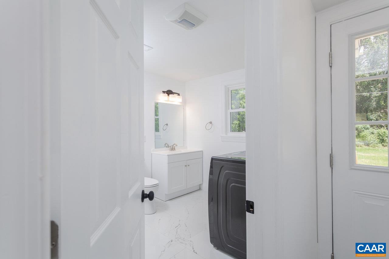 30 BEAR ST, CHURCHVILLE, Virginia 24421, 2 Bedrooms Bedrooms, ,2 BathroomsBathrooms,Residential,For sale,30 BEAR ST,665573 MLS # 665573